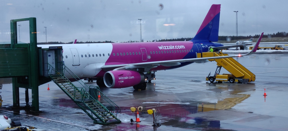 0 00000000|00 wizzair.com wizzalr.com 00000000000000000 WI-LT